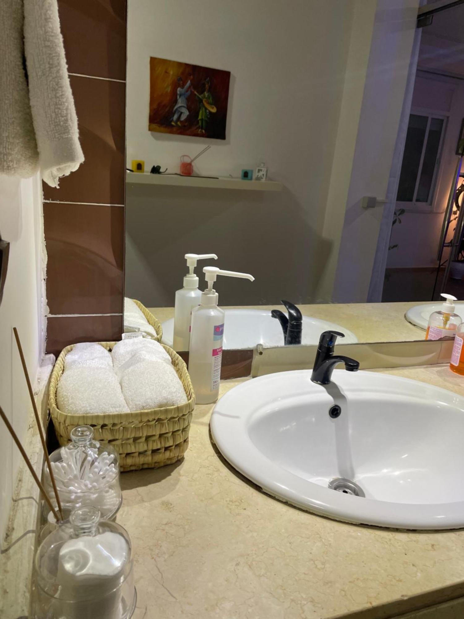 קניטרה Private Room Chambre Privee מראה חיצוני תמונה